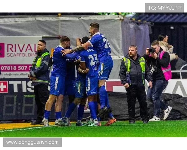 德乙半场：毕尔比亚开场30秒闪电破门 帕德博恩领先布伦瑞克1-0